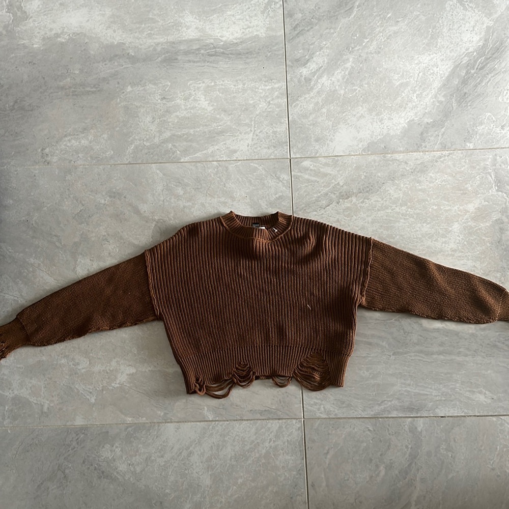 Brand New! Knitted sweater